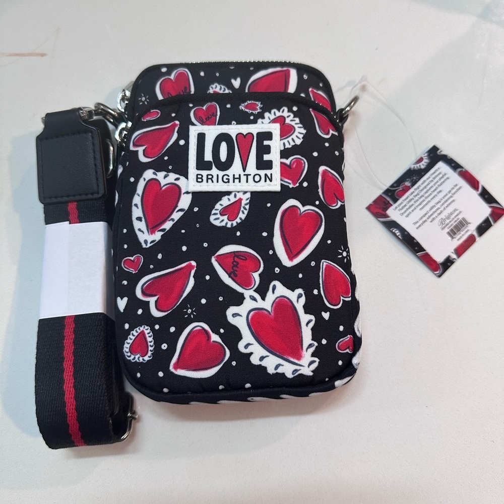 The heart a flutter utility bag. Brand new style